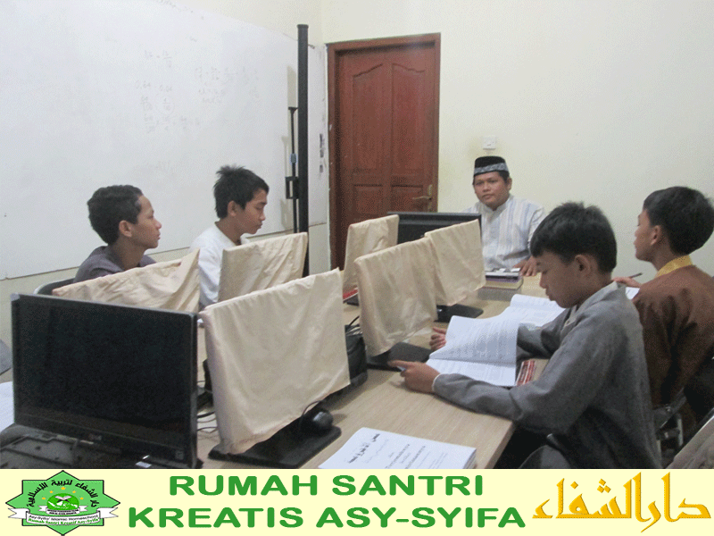 Berguru pada Buku, Salahkah?